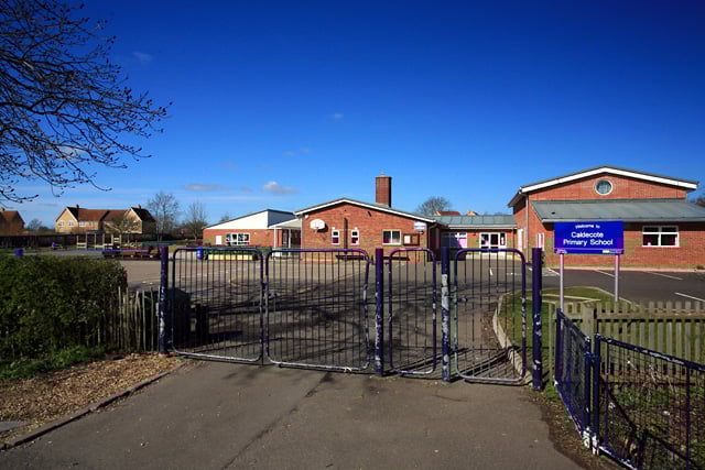 Caldecote_Primary_School,_Highfields_Caldecote_CB23_-_geograph.org.uk_-_753528