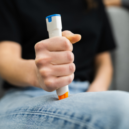Medication use: A pupil using an AAI pen